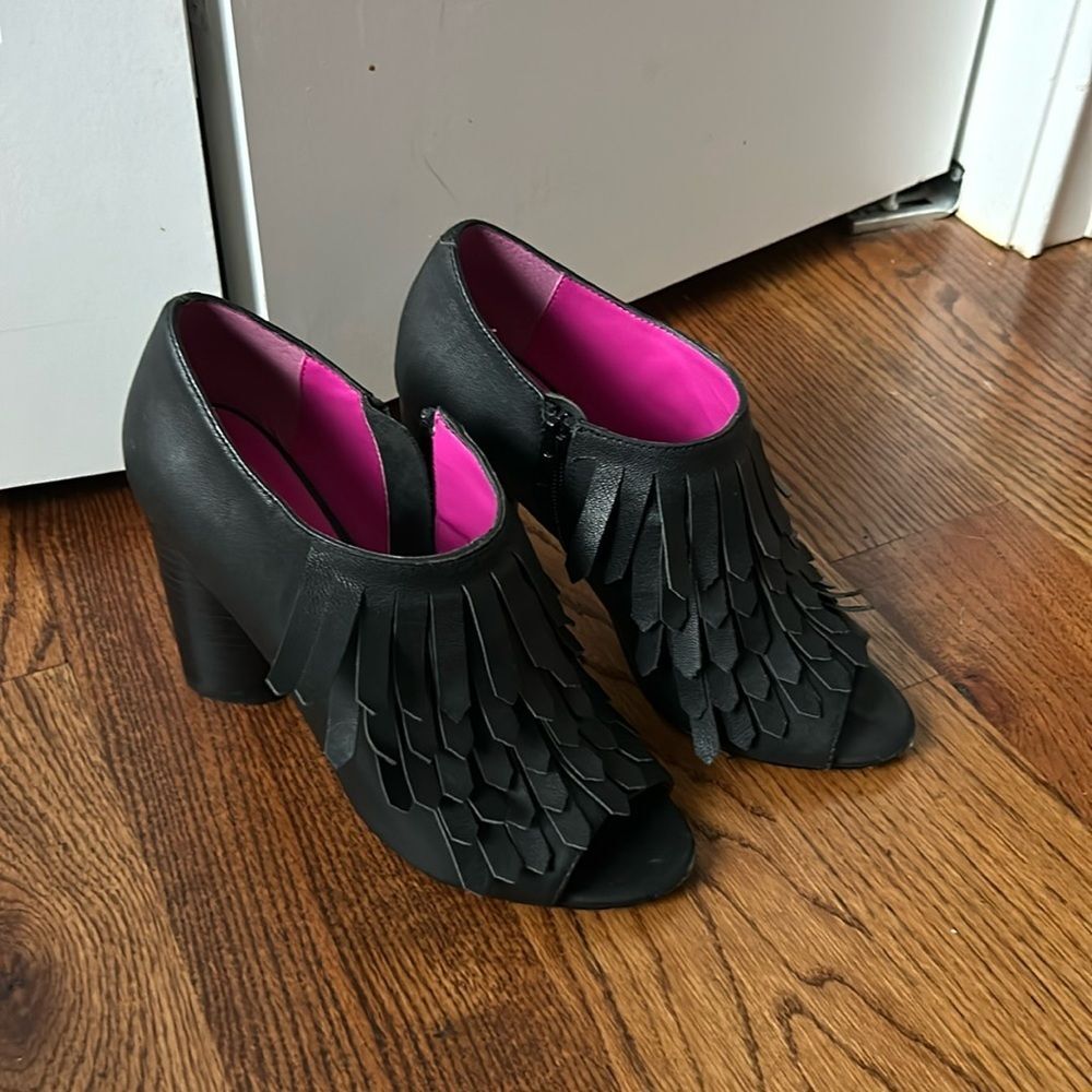 Trina Turk Black Fringe Peep-Toe Block Heel Shoes with Pink Lining